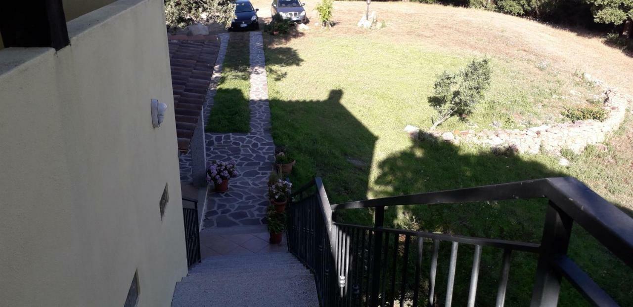 Willa Agriturismo La Tuva Padru Zewnętrze zdjęcie
